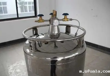 自增压液氮罐